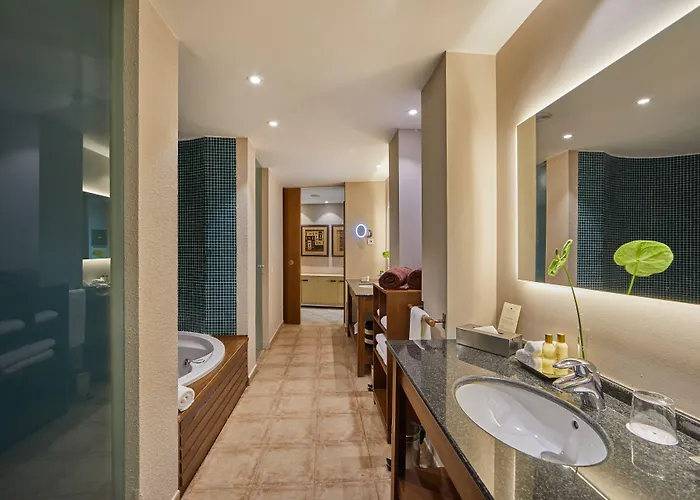 Secrets Lanzarote & - Adults Only Puerto Calero